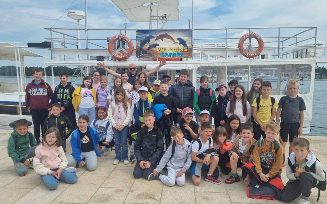 Visita degli alunni della SP Momiano alla SEI Cittanova: giro in barca da Cittanova a Parenzo